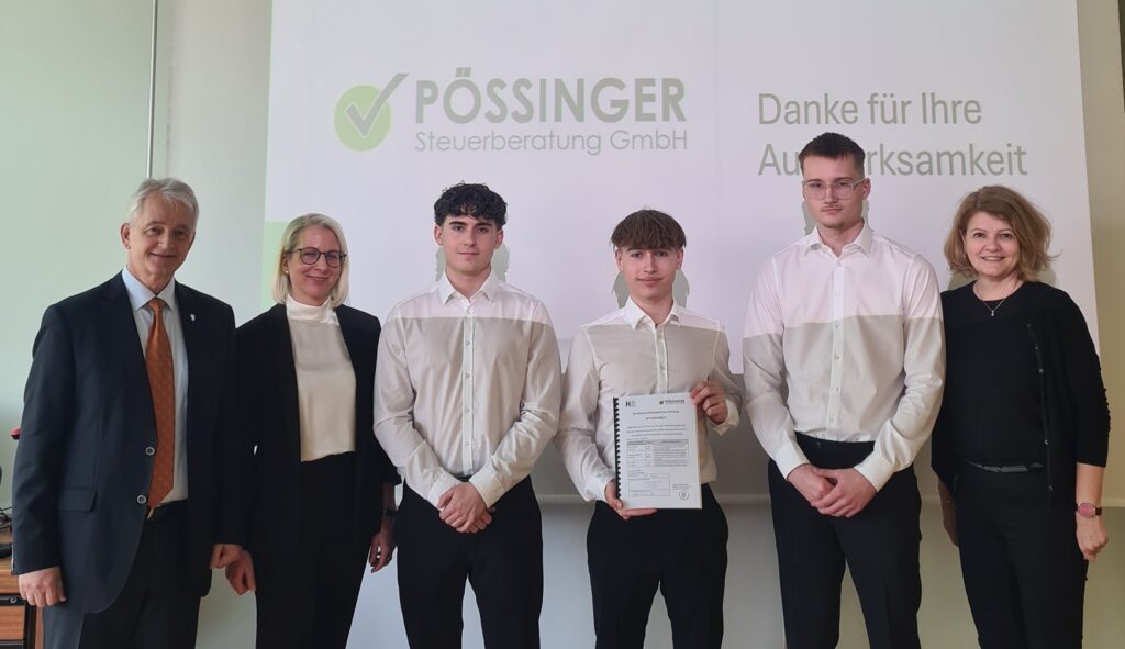 Präsentation & Diskussion der Diplomarbeiten